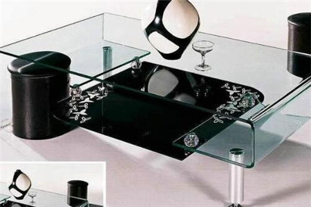 什么胶水可以粘玻璃？