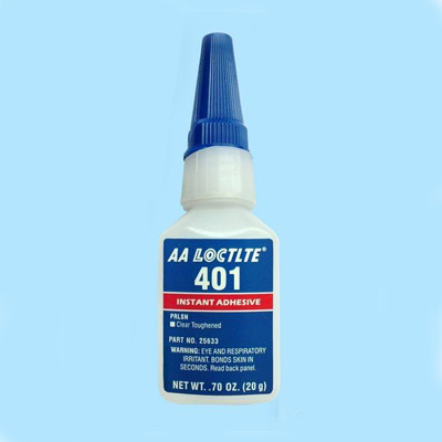 有低白化可以粘塑料的胶水吗？